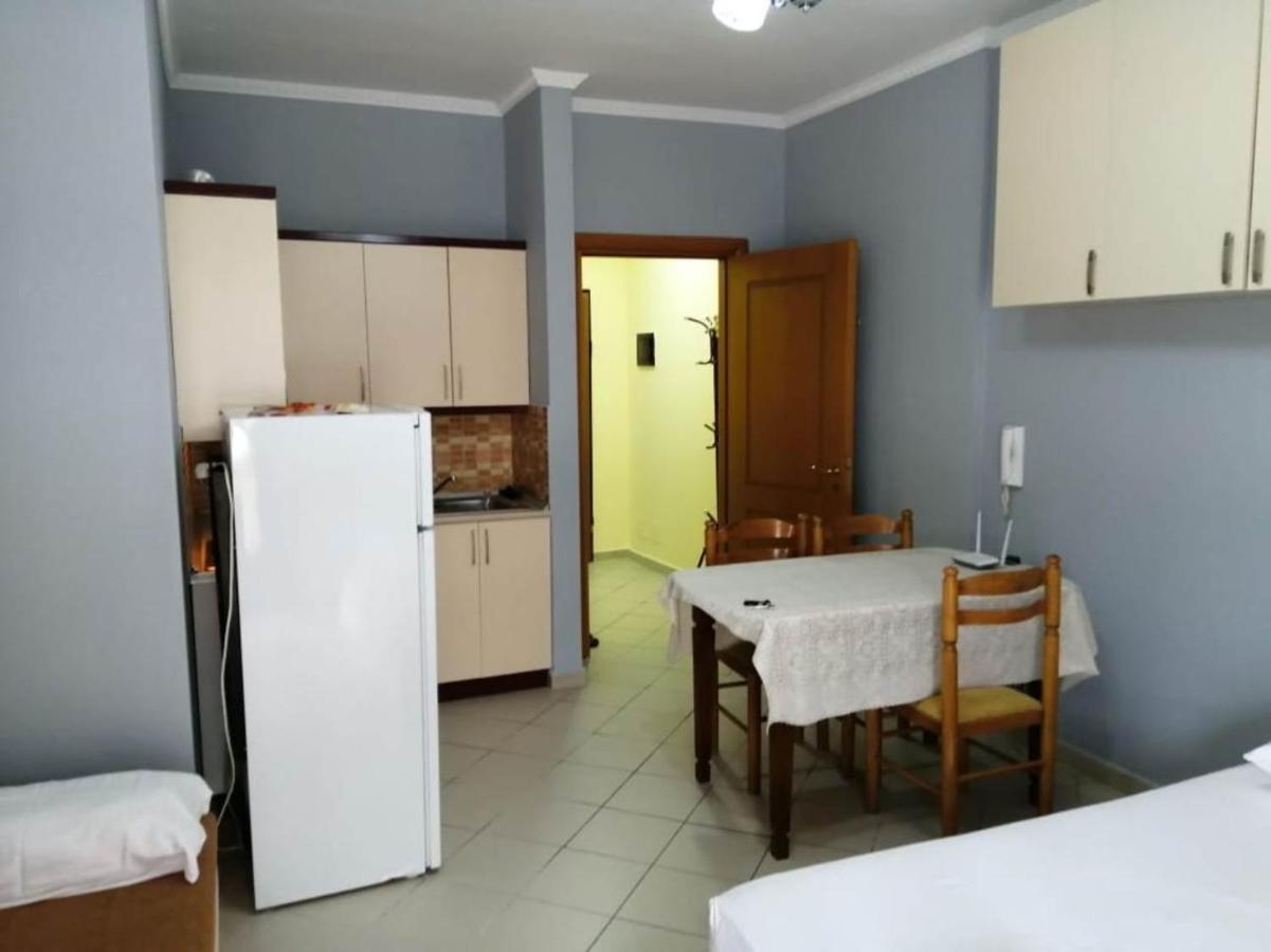 Lungomare Apartament Sea View Vlore Exterior photo
