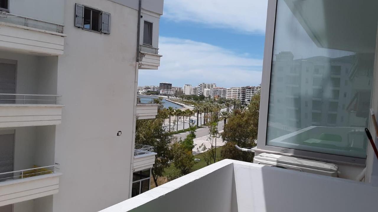 Lungomare Apartament Sea View Vlore Exterior photo