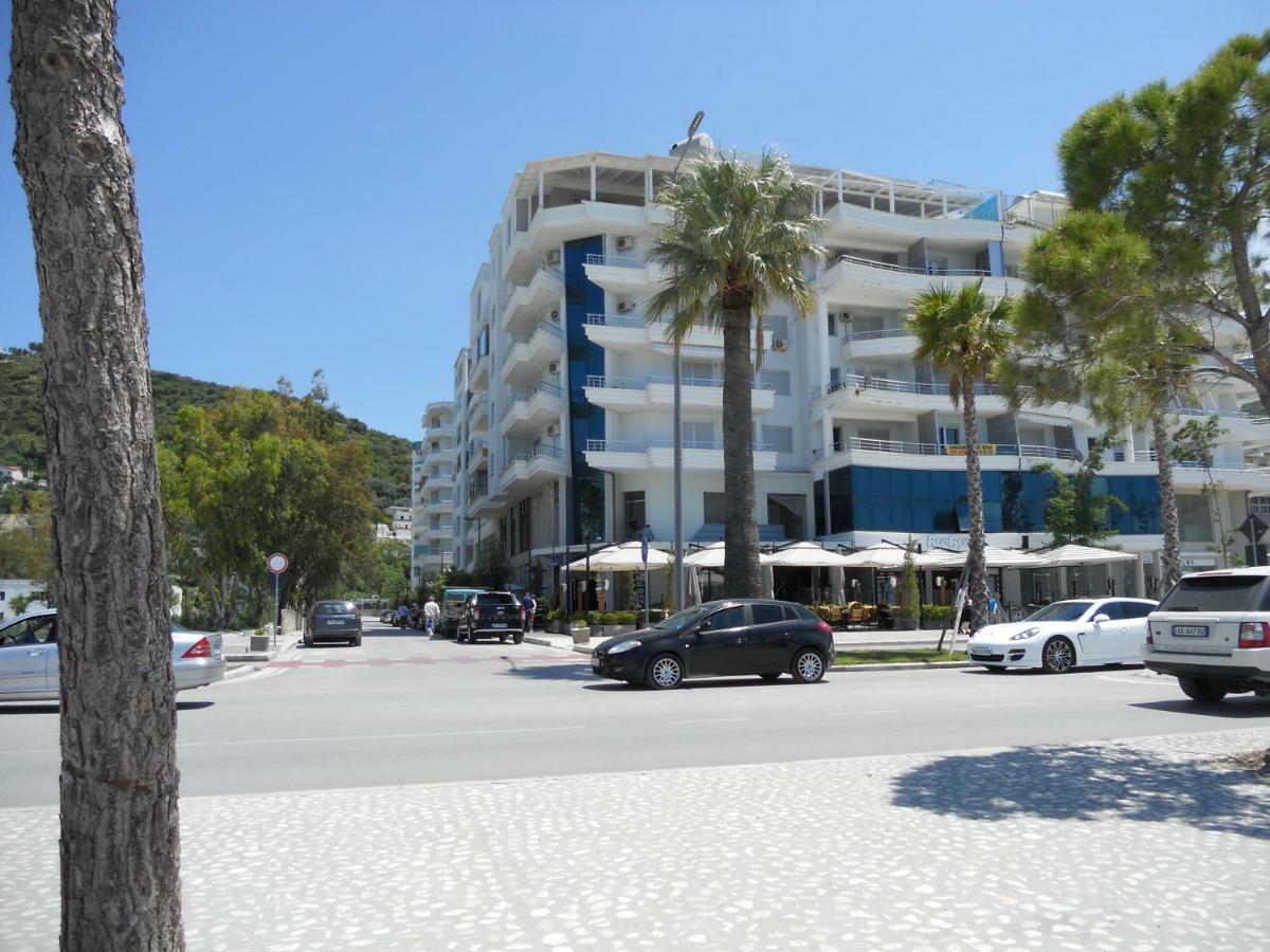 Lungomare Apartament Sea View Vlore Exterior photo
